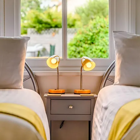 2 Bed In Oc-88864 Casa de Férias