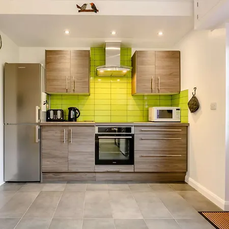 2 Bed In 88864 Holiday home *